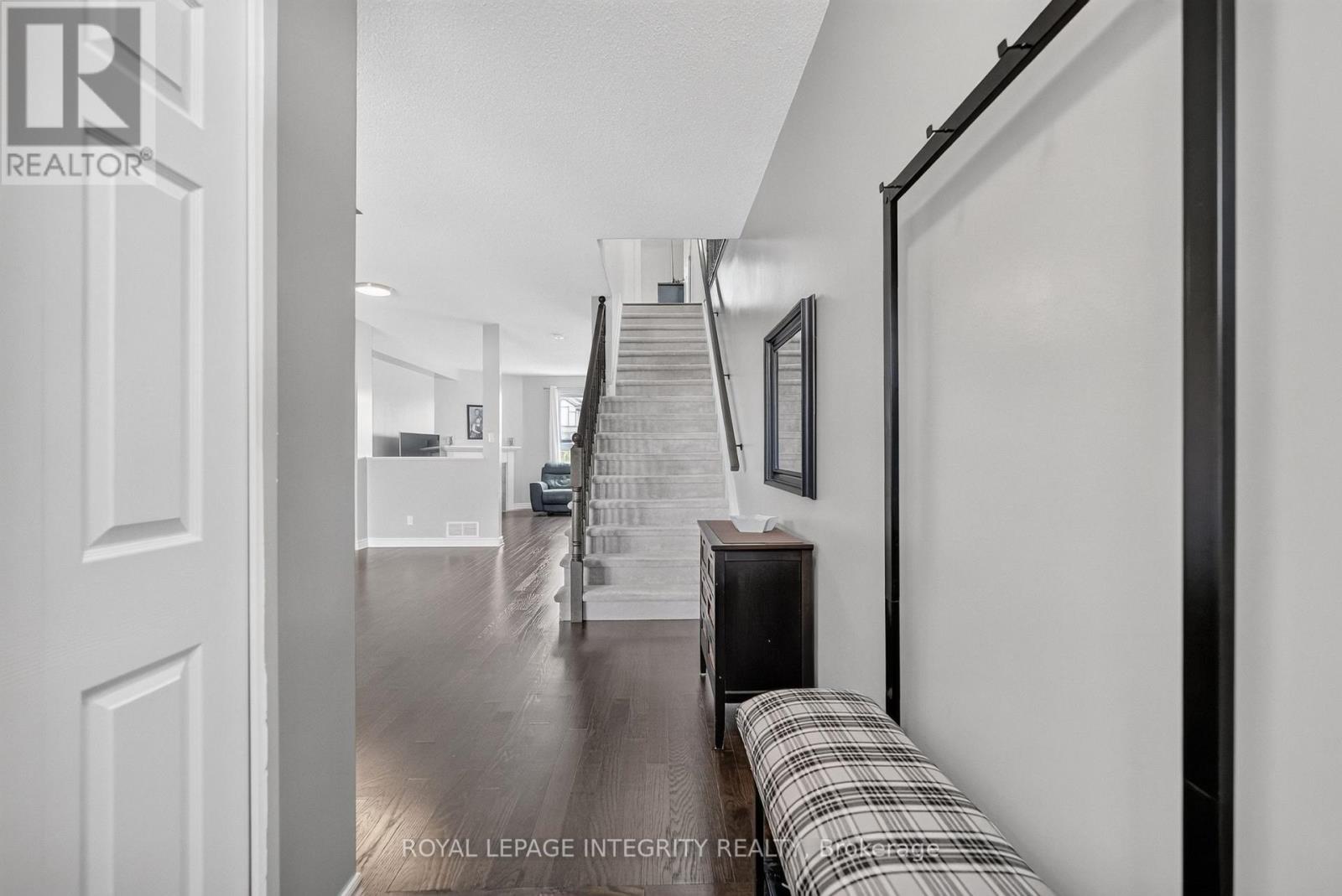 129 Dorina Sarazin Crescent, Clarence-Rockland, Ontario  K4K 0G6 - Photo 5 - X13532906