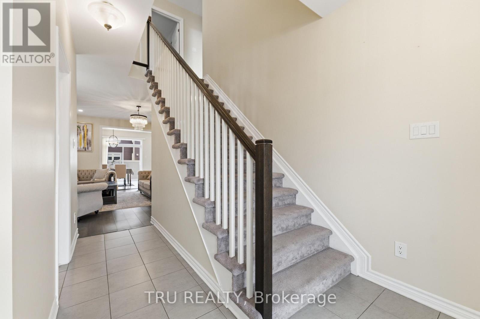 344 Sweetclover Way, Ottawa, Ontario  K4A 1E6 - Photo 5 - X13533112