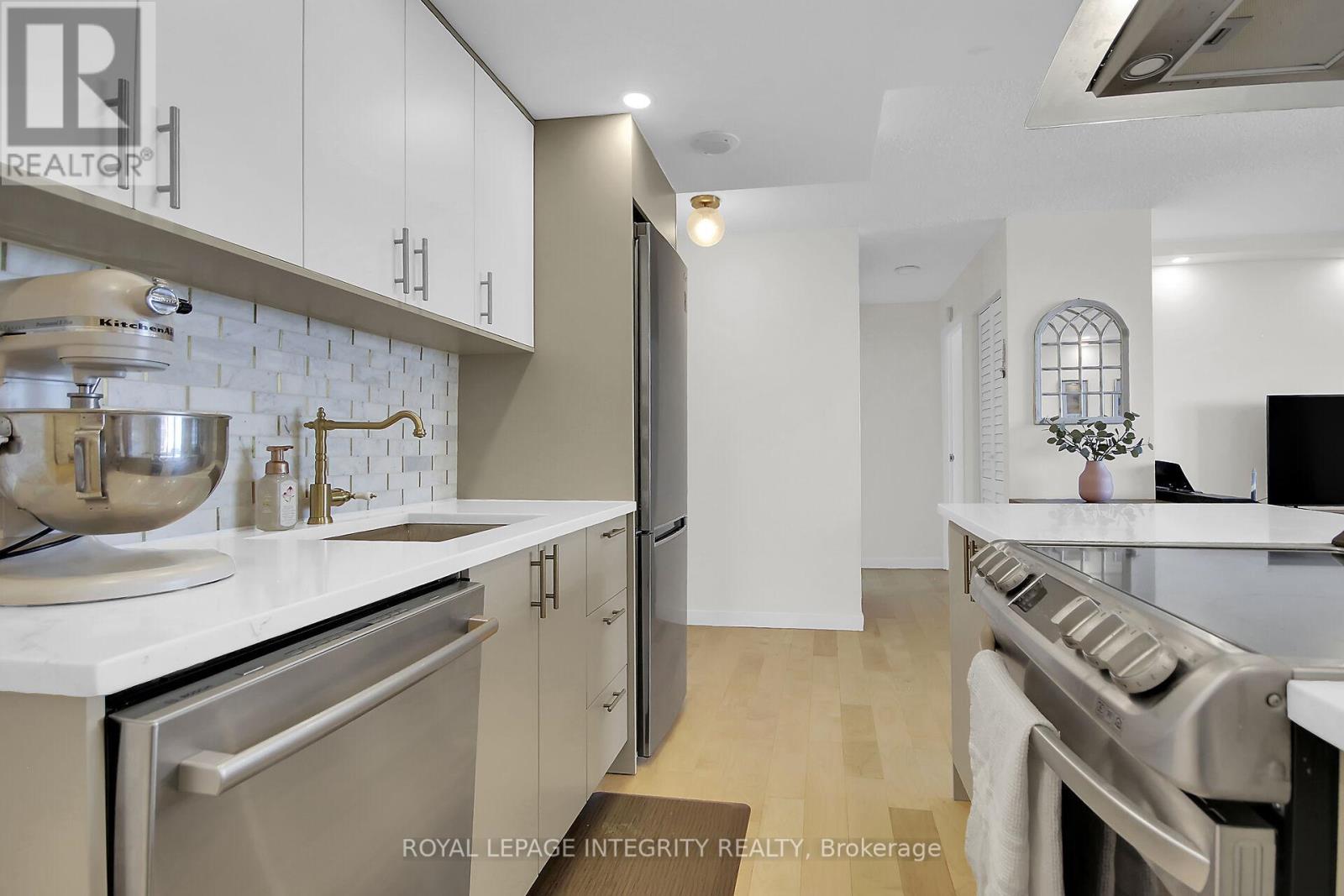 2701 - 1785 Frobisher Lane, Ottawa, Ontario  K1G 3T7 - Photo 21 - X13534056