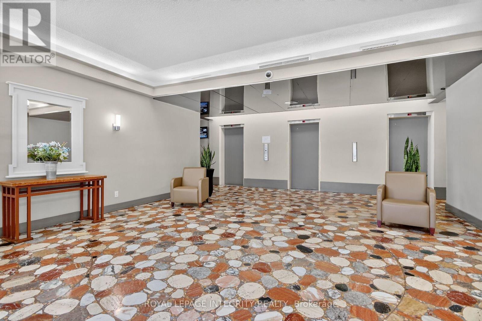 2701 - 1785 Frobisher Lane, Ottawa, Ontario  K1G 3T7 - Photo 5 - X13534056