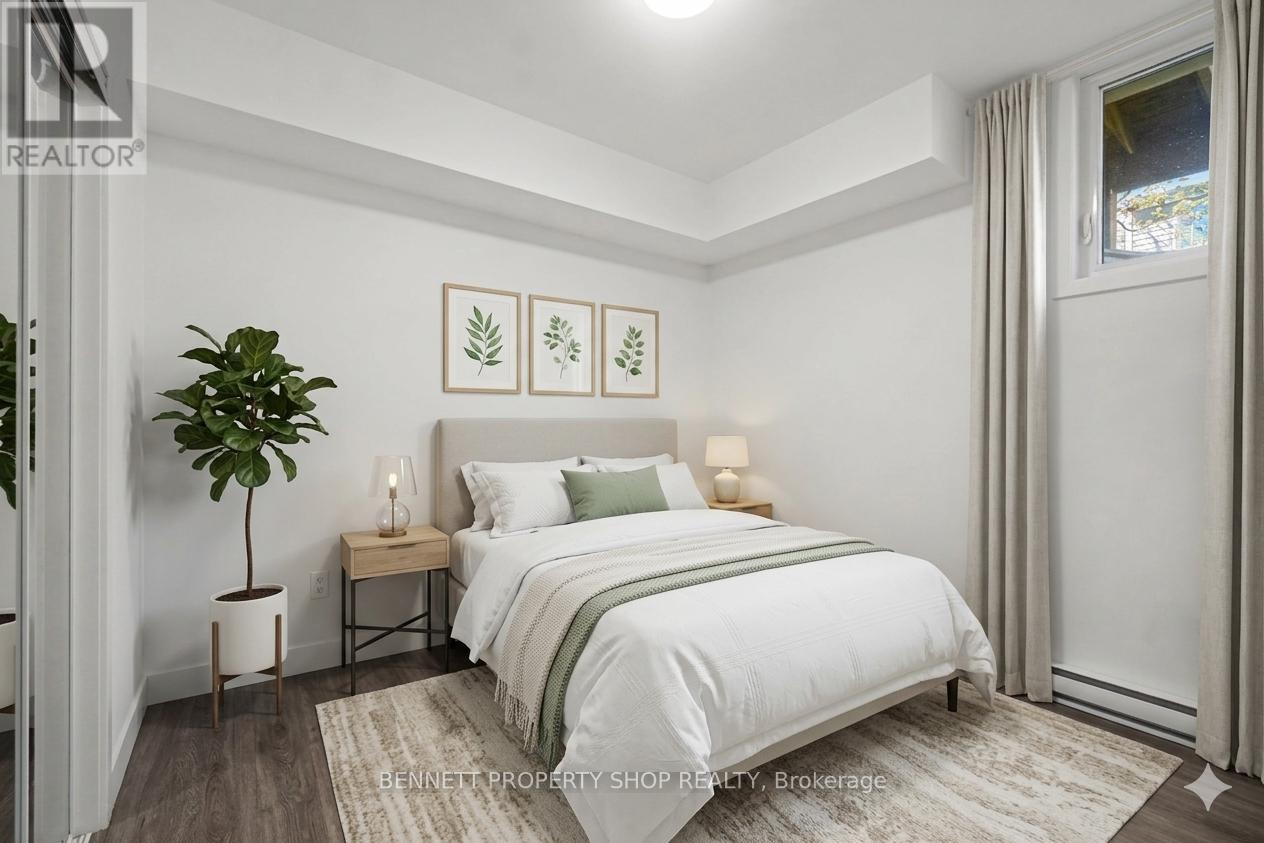 B - 1225 Ridgemont Avenue, Ottawa, Ontario  K1V 6E6 - Photo 3 - X13534324