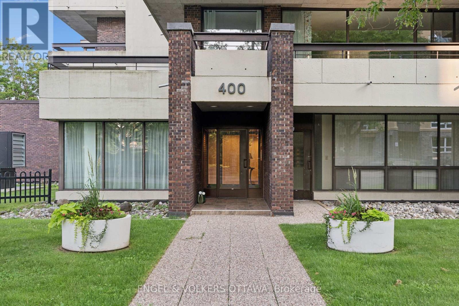 8a - 400 Laurier Street E, Ottawa, Ontario  K1N 8Y2 - Photo 3 - X13534438