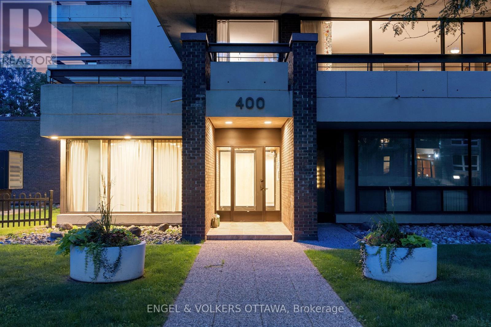 8a - 400 Laurier Street E, Ottawa, Ontario  K1N 8Y2 - Photo 4 - X13534438