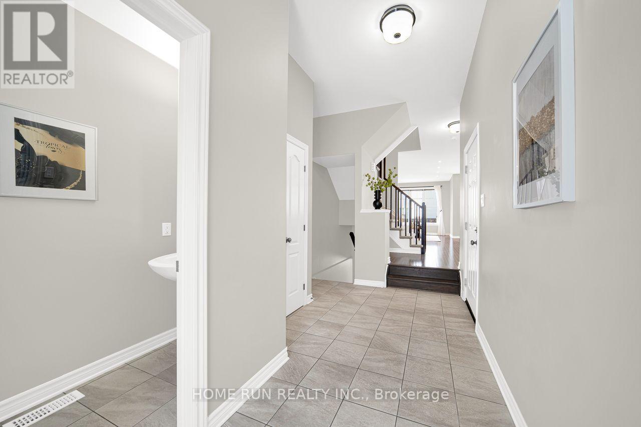 261 Brambling Way, Ottawa, Ontario  K2J 0E4 - Photo 2 - X13534888