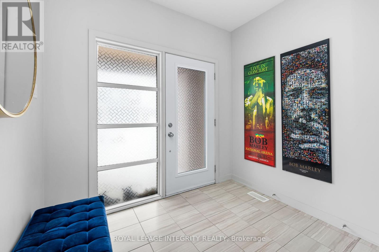 641 Odyssey Way, Ottawa, Ontario  K1T 0T5 - Photo 2 - X13534926