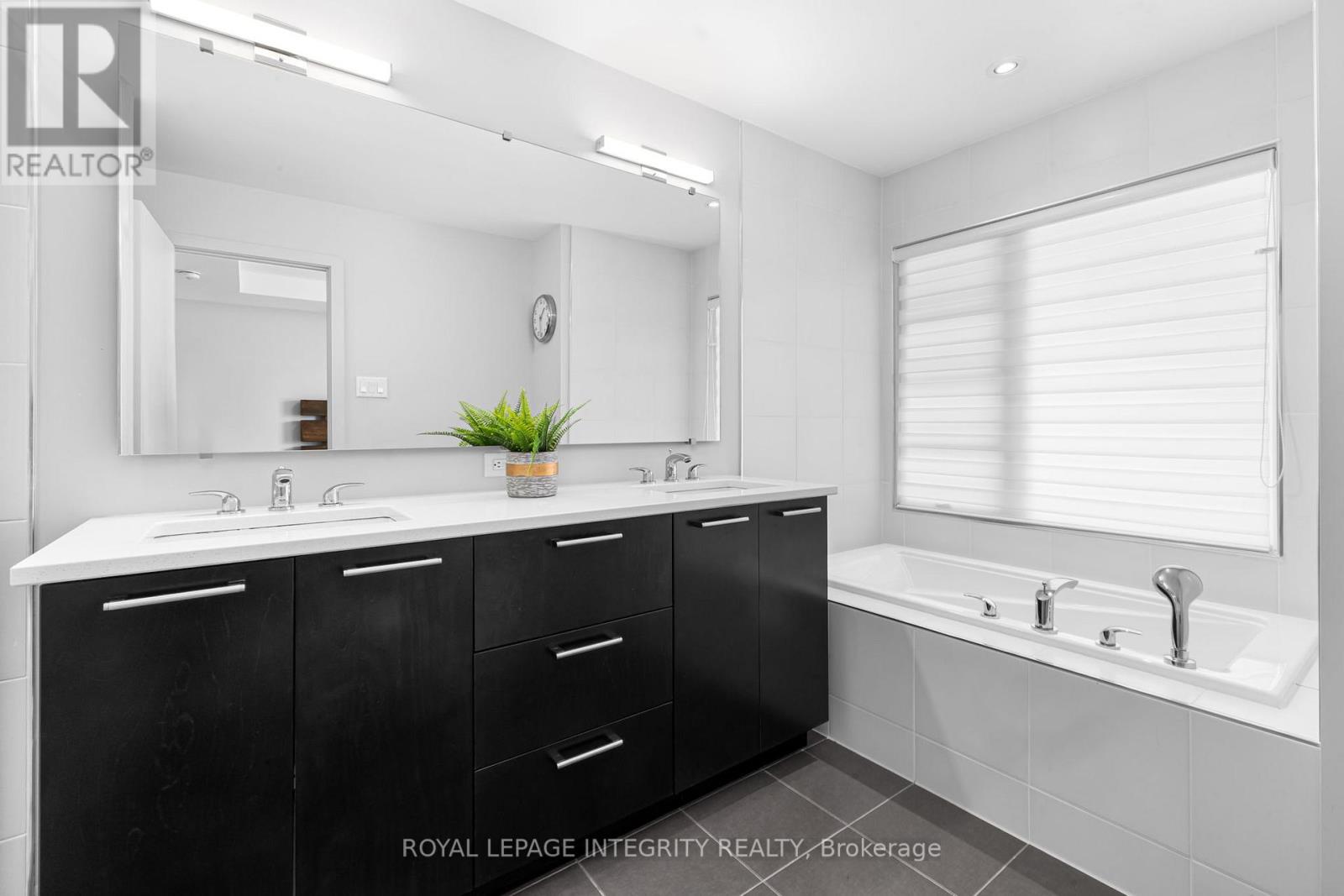641 Odyssey Way, Ottawa, Ontario  K1T 0T5 - Photo 22 - X13534926