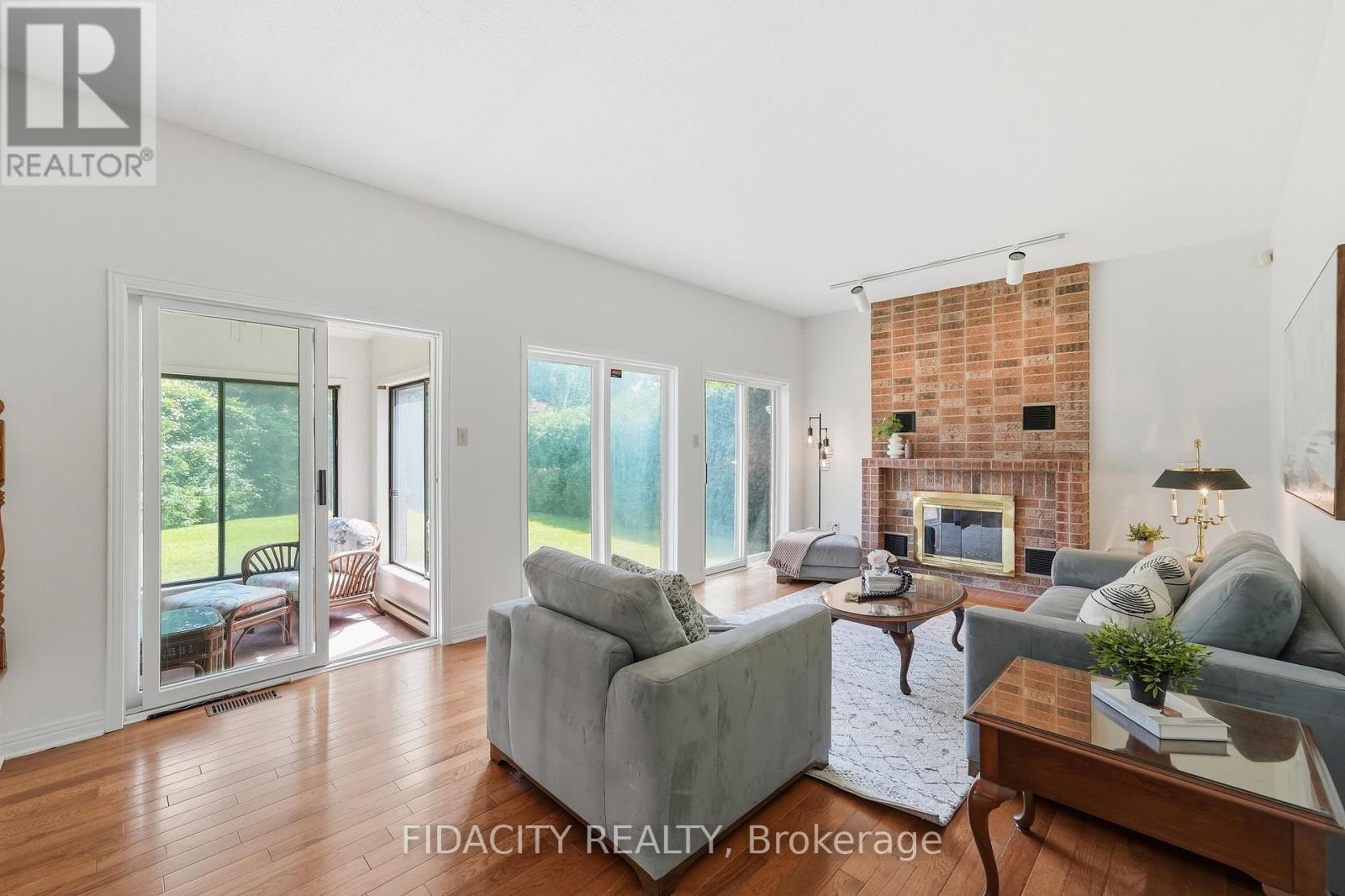 25 Pine Bluff Trail, Ottawa, Ontario  K2S 1E1 - Photo 19 - X13535122