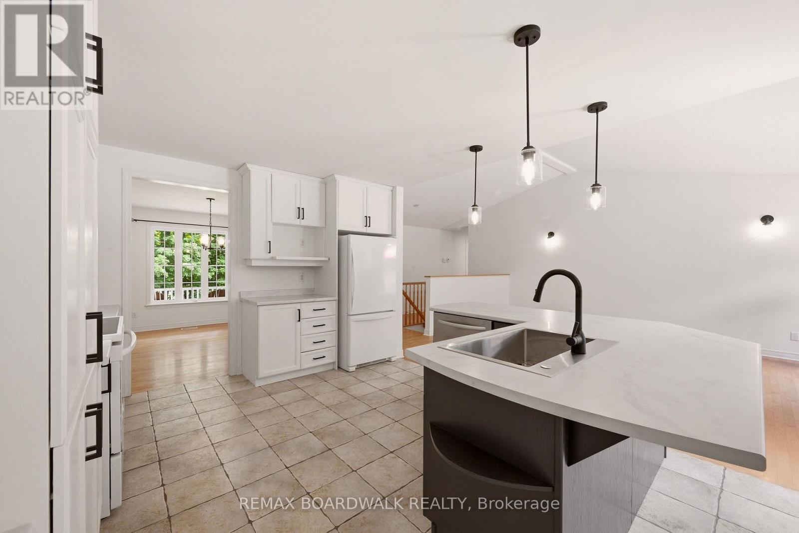 289 Timberwood Drive, Beckwith, Ontario  K7C 3P2 - Photo 8 - X13535292