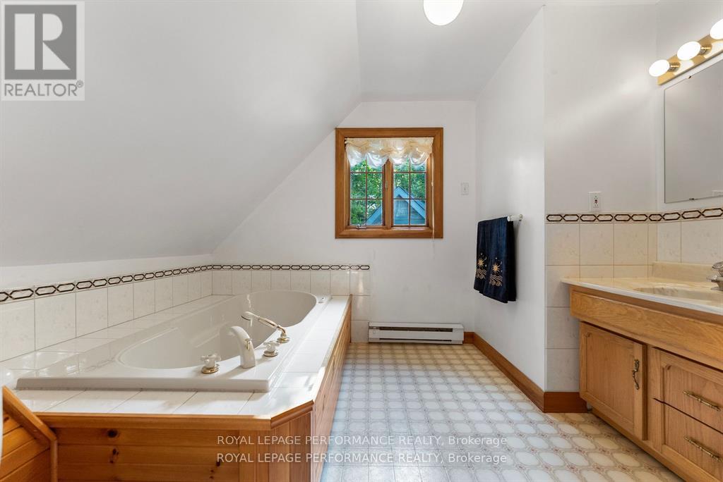82 Rosebrugh Road, Greater Madawaska, Ontario  K7V 3Z9 - Photo 29 - X13535330