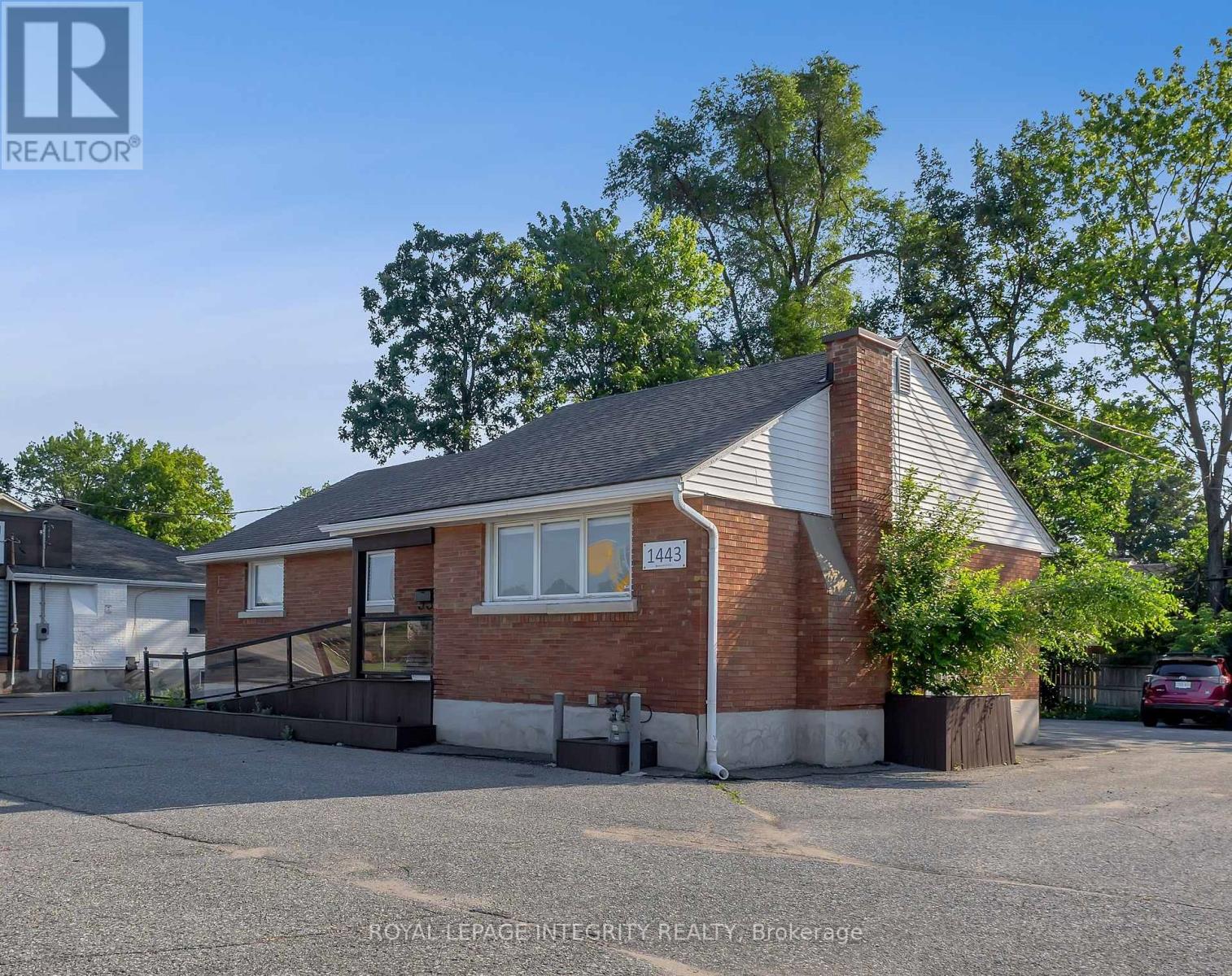 1443 Woodroffe Avenue, Ottawa, Ontario  K2G 1W1 - Photo 2 - X13535374