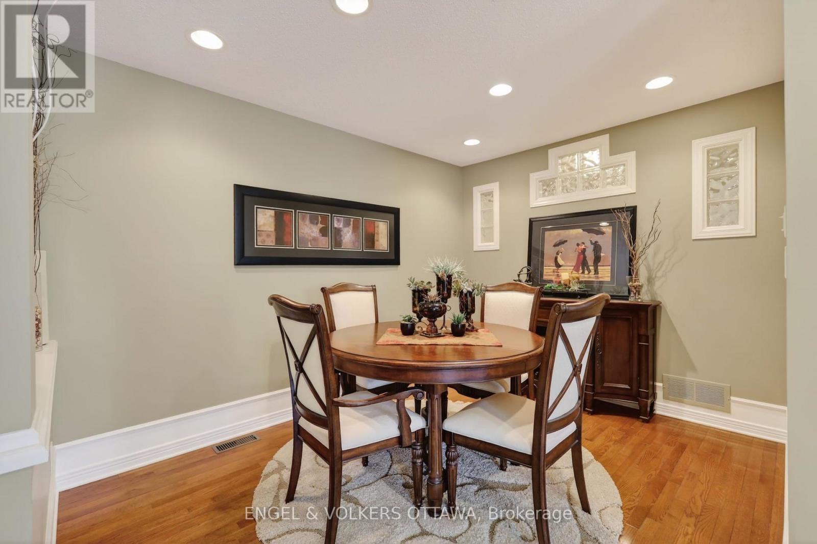 7 Drysdale Street, Ottawa, Ontario  K2K 3L3 - Photo 4 - X13535850