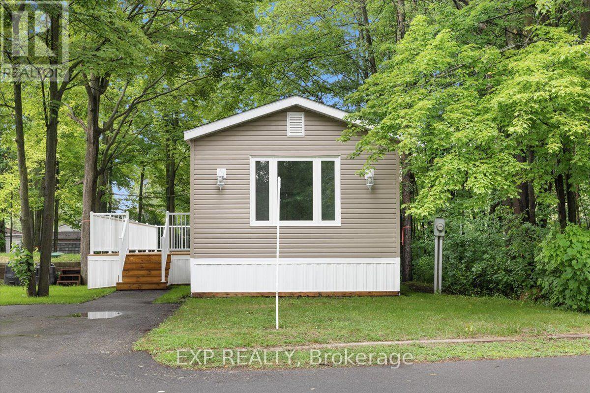 1045 Vista Barrett Private, Ottawa, Ontario  K4P 1C8 - Photo 3 - X13535890