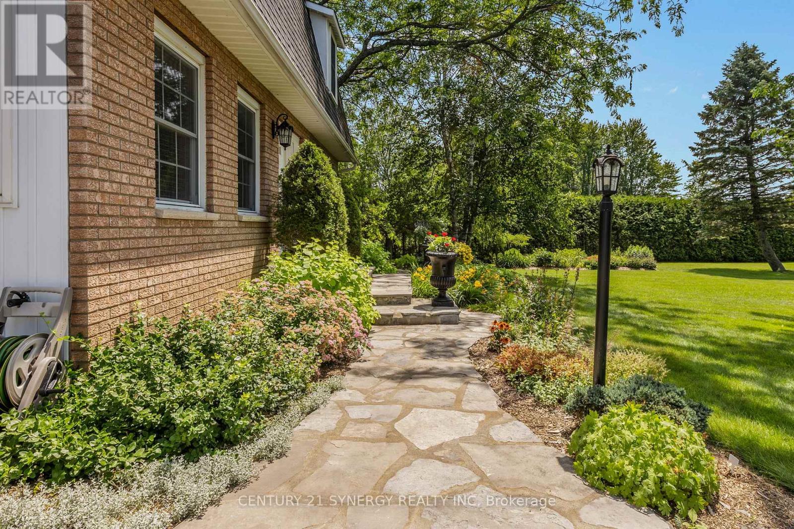183 Hamilton Road, Russell, Ontario  K4R 1E5 - Photo 3 - X13536160
