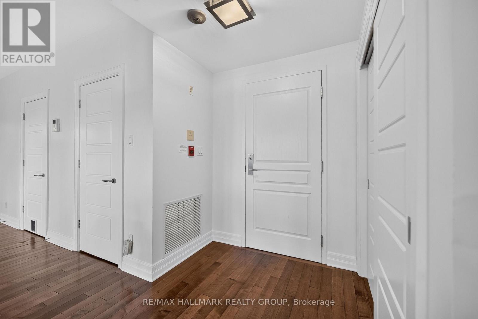 101 - 419 Laurier Avenue E, Ottawa, Ontario  K1N 6R4 - Photo 4 - X13536186