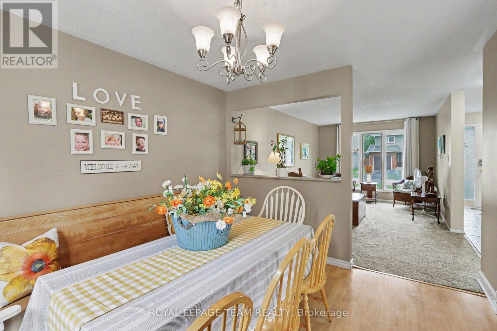 95 Seabrooke Drive, Ottawa, Ontario  K2L 2H9 - Photo 6 - X13536256