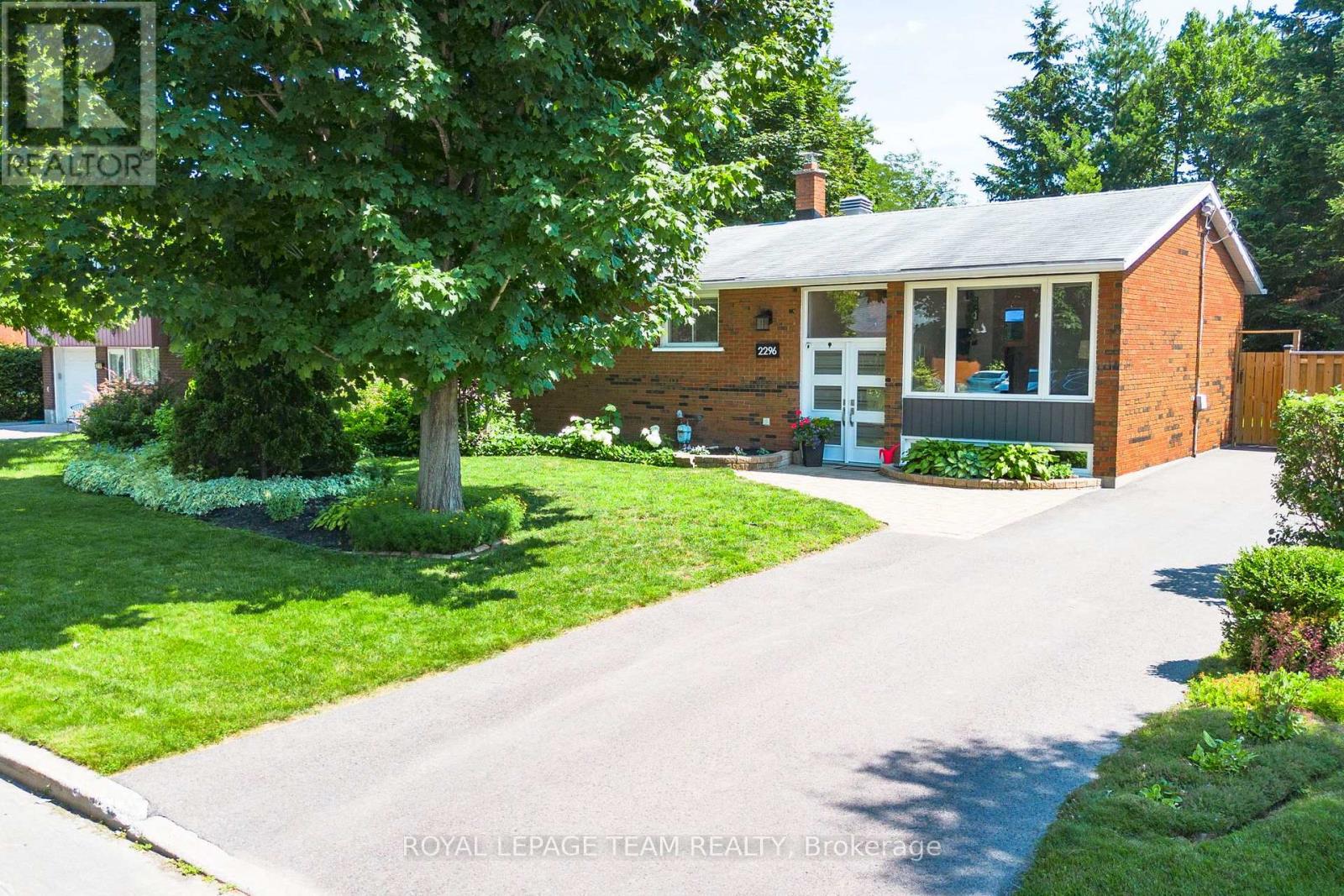 2296 Kay Street, Ottawa, Ontario  K2C 1J7 - Photo 2 - X13536302
