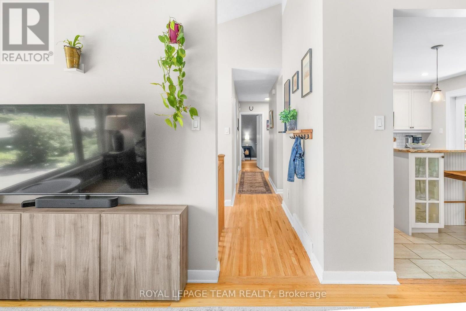 2296 Kay Street, Ottawa, Ontario  K2C 1J7 - Photo 8 - X13536302