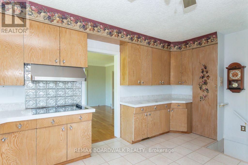 3654 Navan Road, Ottawa, Ontario  K4B 1H9 - Photo 15 - X13536364