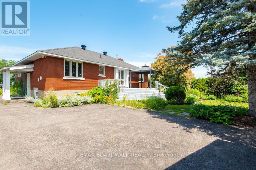 3654 Navan Road, Ottawa, Ontario  K4B 1H9 - Photo 44 - X13536364