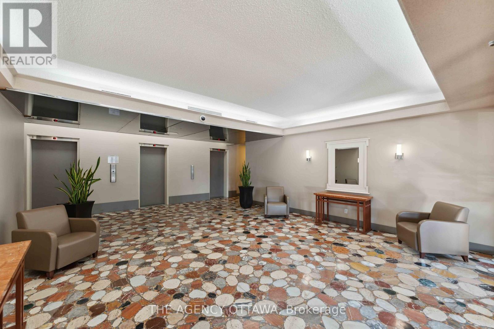 703 - 1785 Frobisher Lane, Ottawa, Ontario  K1G 3T7 - Photo 4 - X13536378