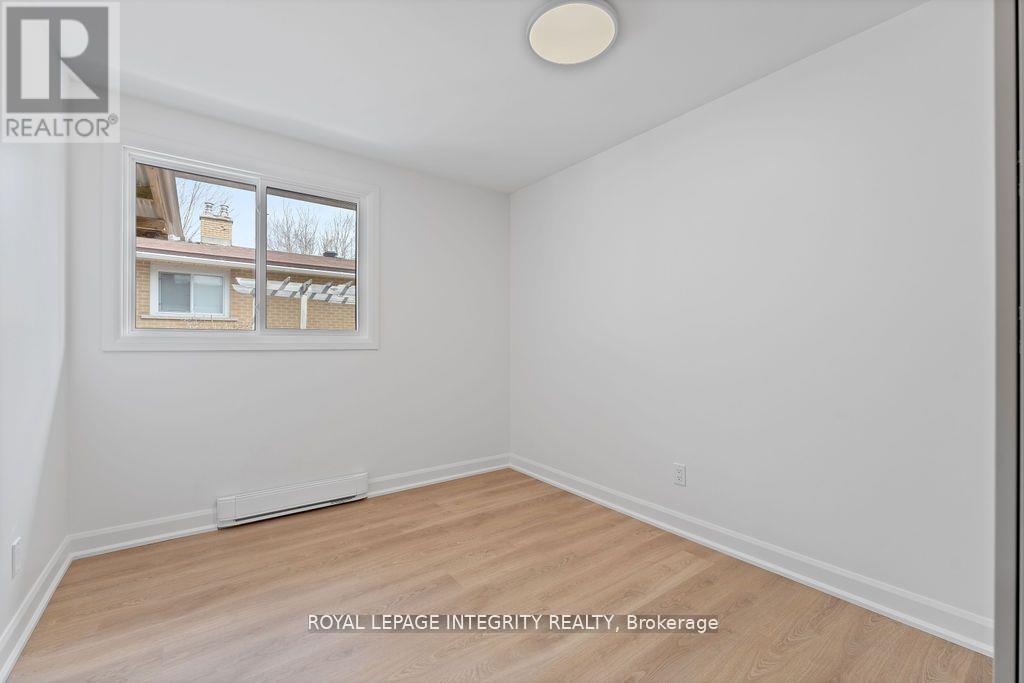 A - 96 Fieldrow Street, Ottawa, Ontario  K2G 2Y9 - Photo 12 - X13536528