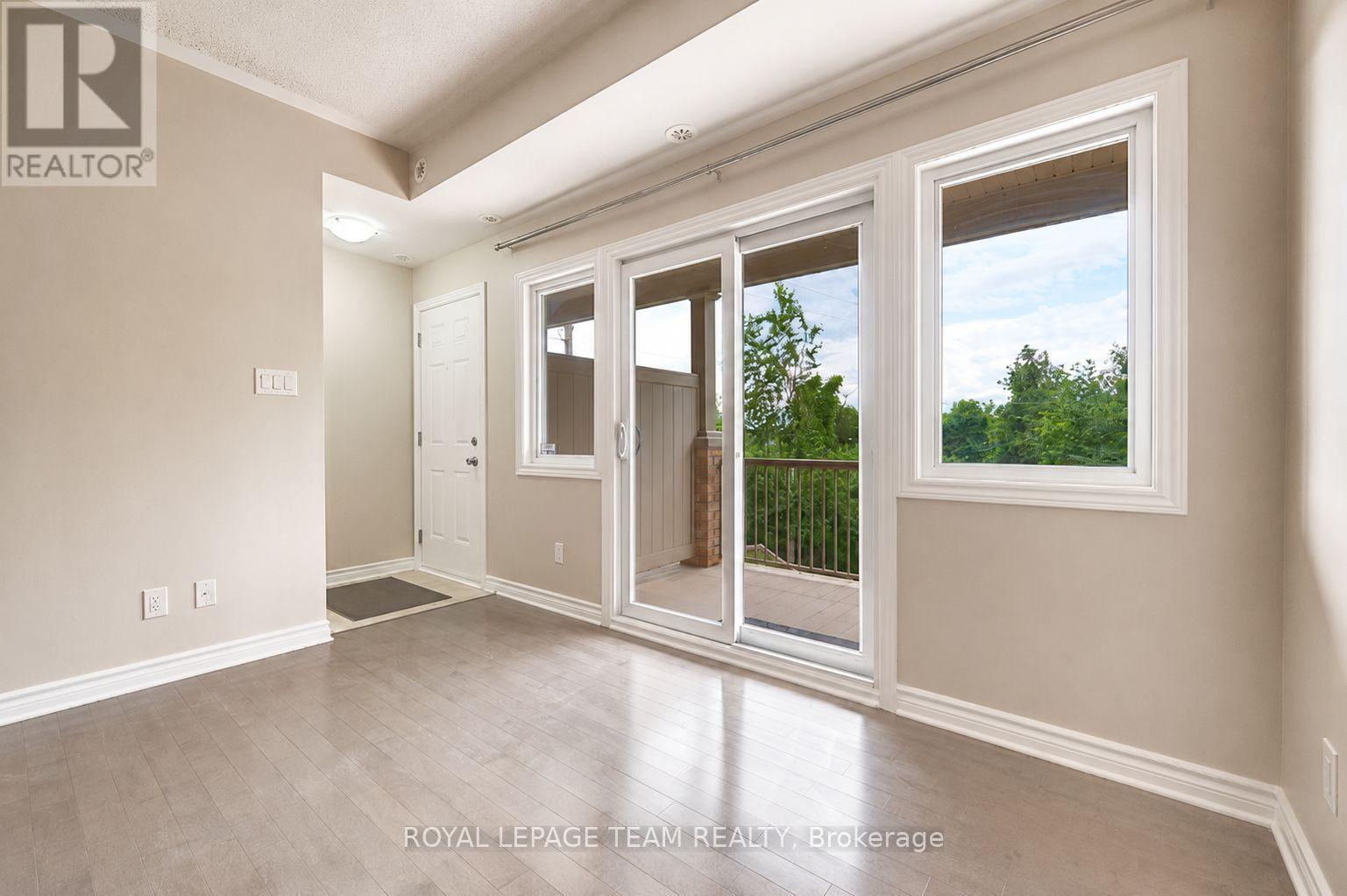 I - 366 Wood Acres Grove, Ottawa, Ontario  K1T 0M7 - Photo 2 - X13536622