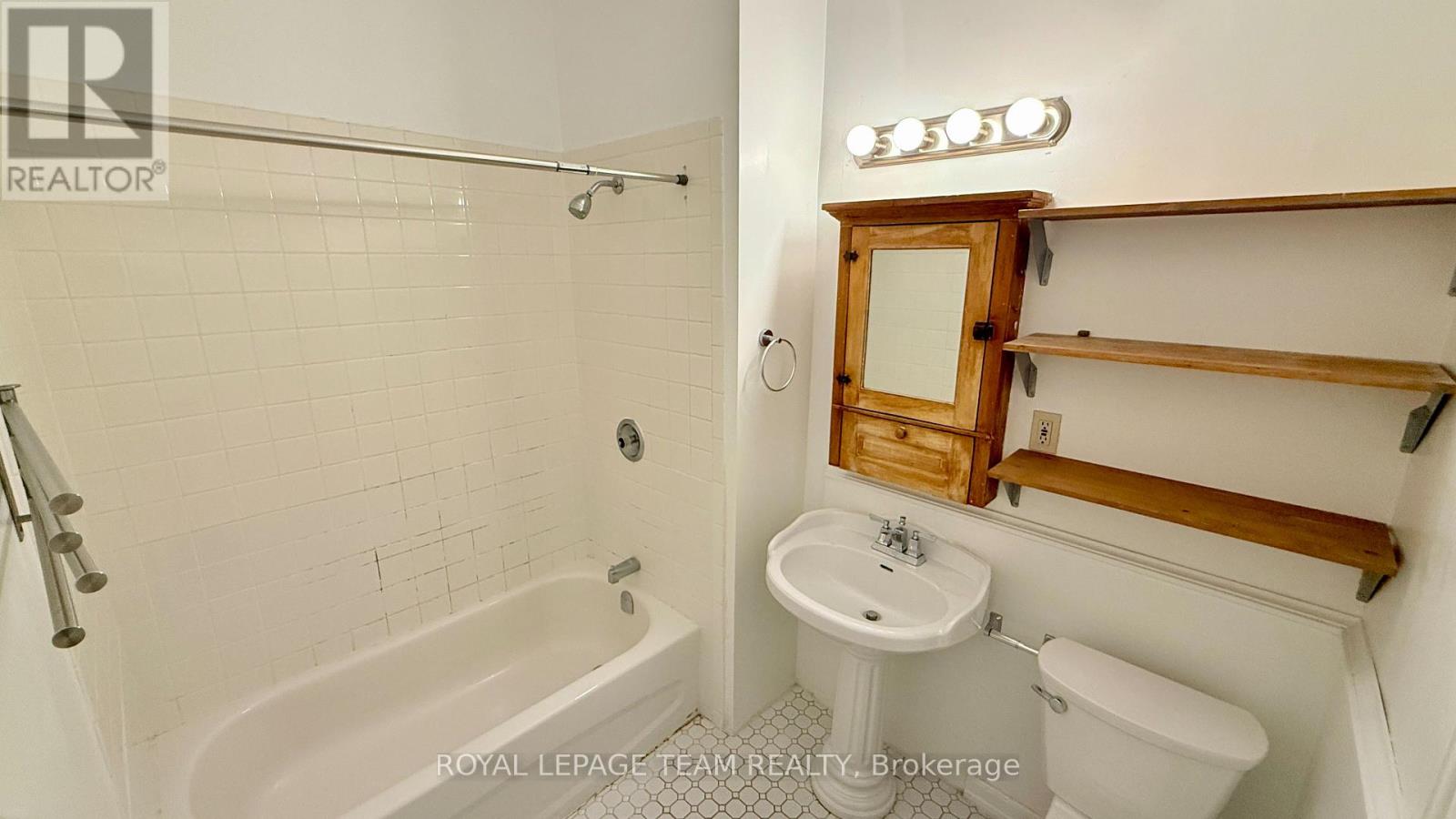 2 - 14 Galt Street, Ottawa, Ontario  K1S 4R4 - Photo 13 - X13536814
