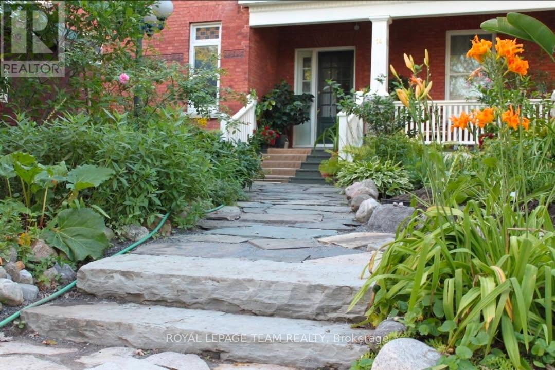 2 - 14 Galt Street, Ottawa, Ontario  K1S 4R4 - Photo 2 - X13536814