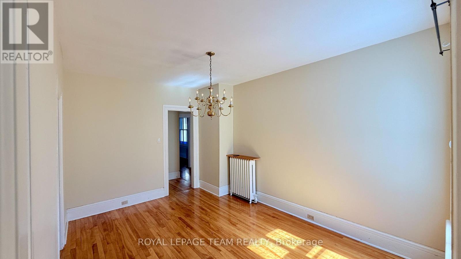 2 - 14 Galt Street, Ottawa, Ontario  K1S 4R4 - Photo 5 - X13536814