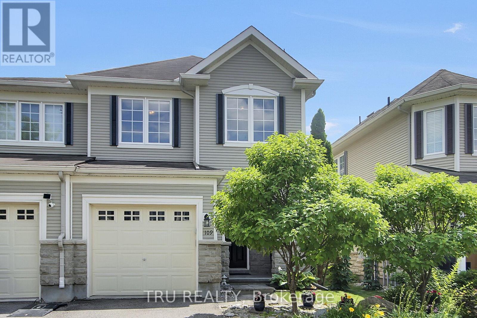109 Braddock Private, Ottawa, Ontario  K2J 0E7 - Photo 1 - X13536884