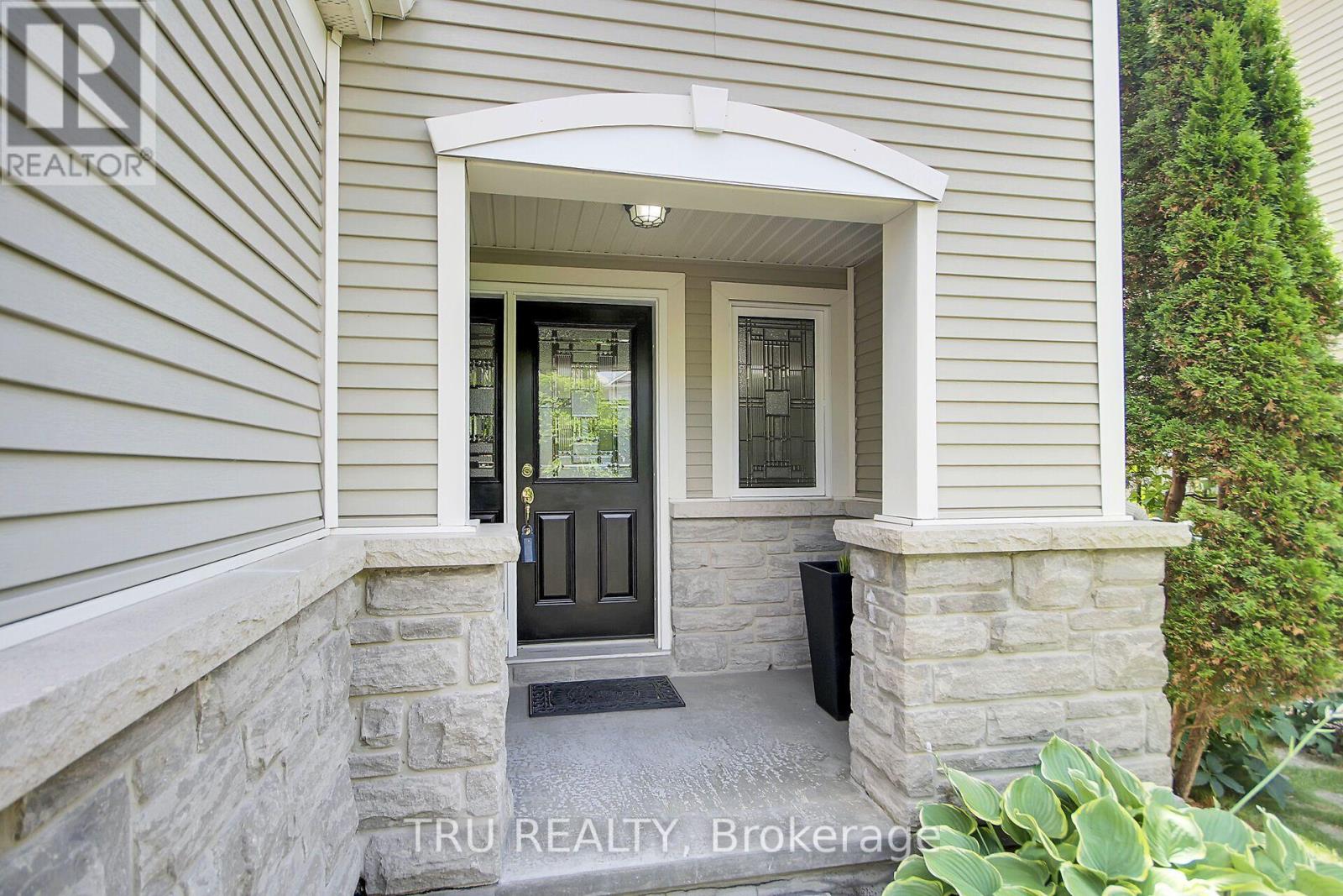 109 Braddock Private, Ottawa, Ontario  K2J 0E7 - Photo 3 - X13536884