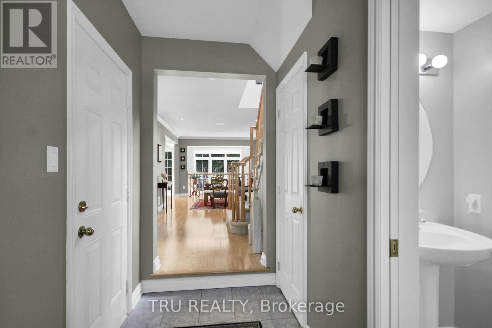 109 Braddock Private, Ottawa, Ontario  K2J 0E7 - Photo 5 - X13536884