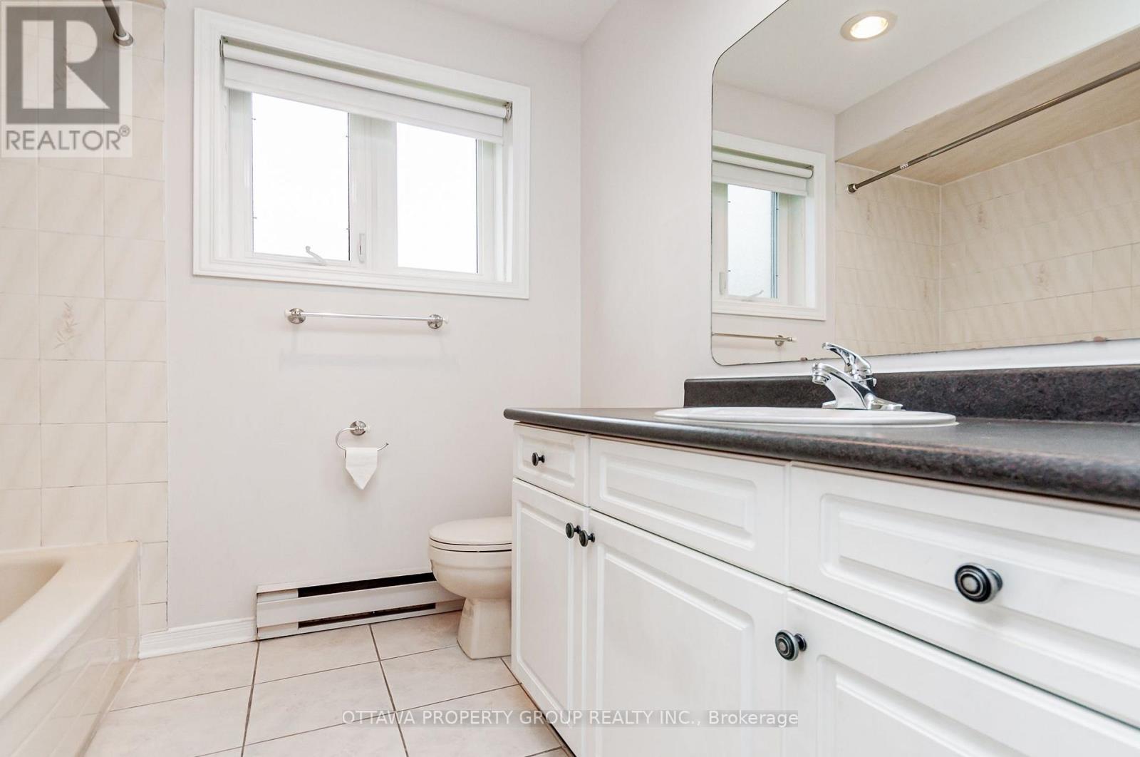 442 Briston Private, Ottawa, Ontario  K1G 5R4 - Photo 17 - X13536988