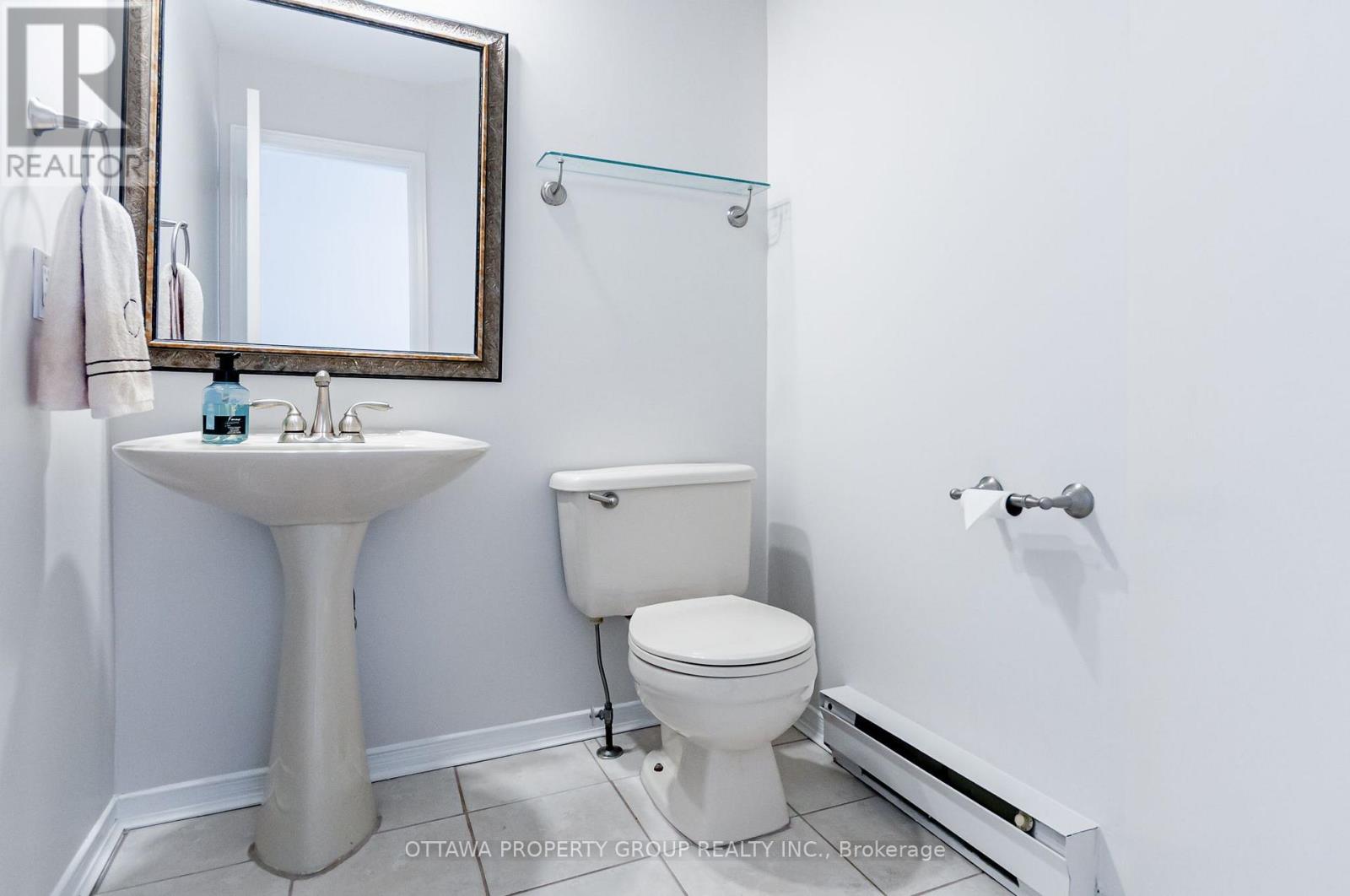 442 Briston Private, Ottawa, Ontario  K1G 5R4 - Photo 4 - X13536988
