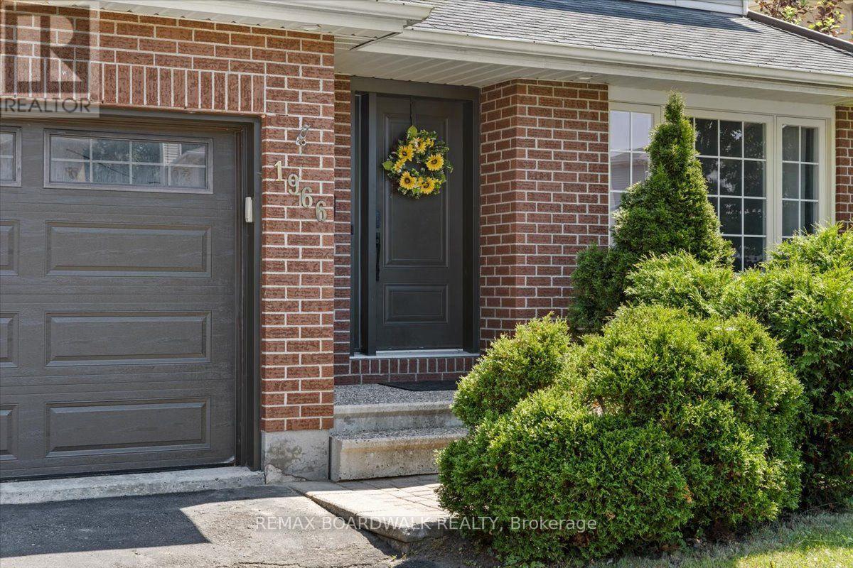 1966 Boake Street, Ottawa, Ontario  K4A 3K1 - Photo 2 - X13537094