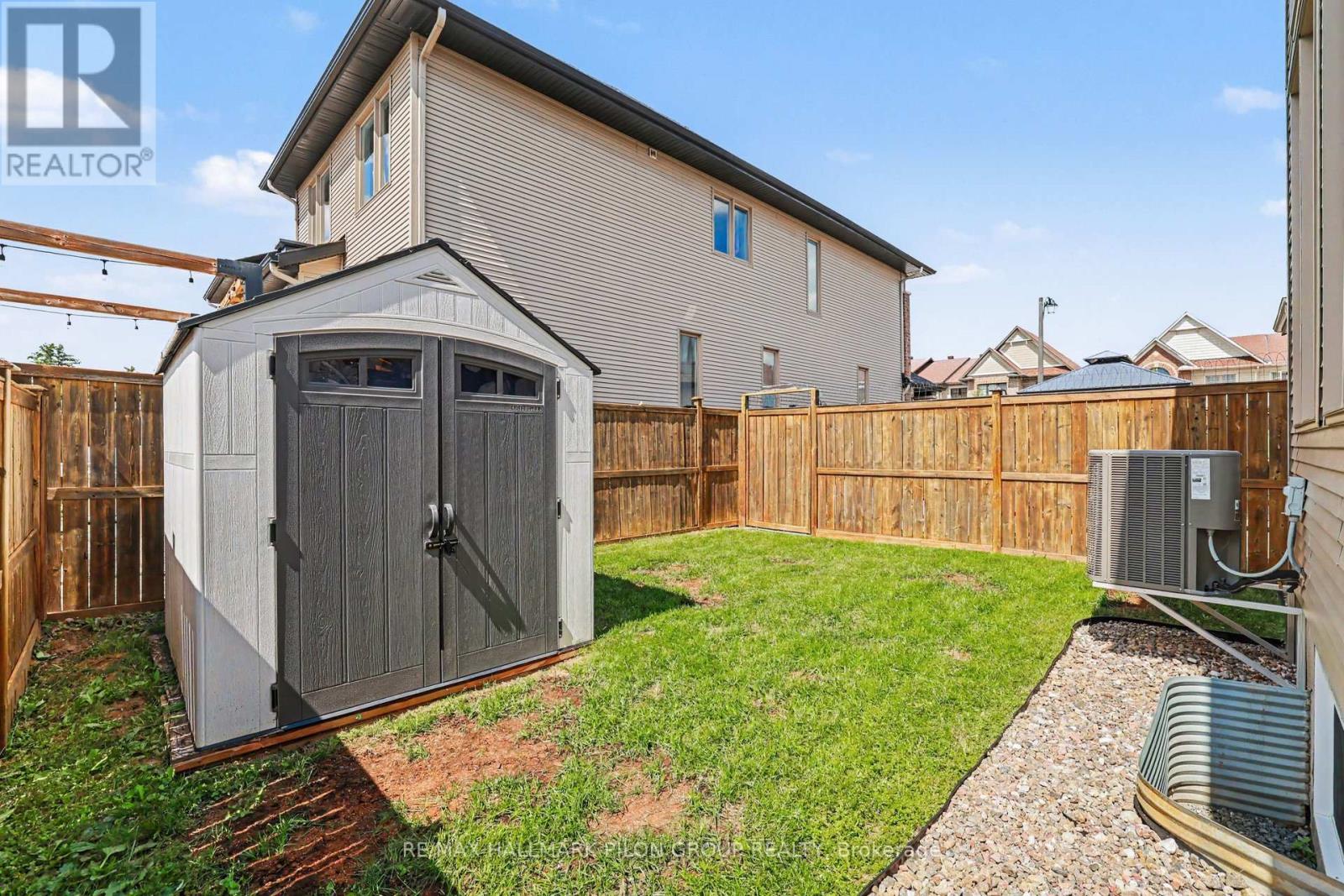 208 Butterfly Walk, Ottawa, Ontario  K1W 0G6 - Photo 24 - X13537148