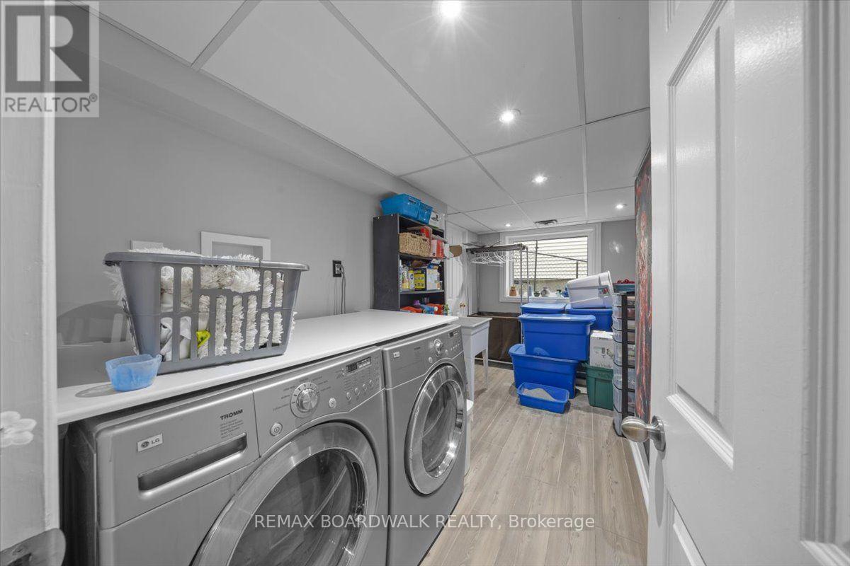 24 Hackett Street, Ottawa, Ontario  K1V 0P7 - Photo 39 - X13537204