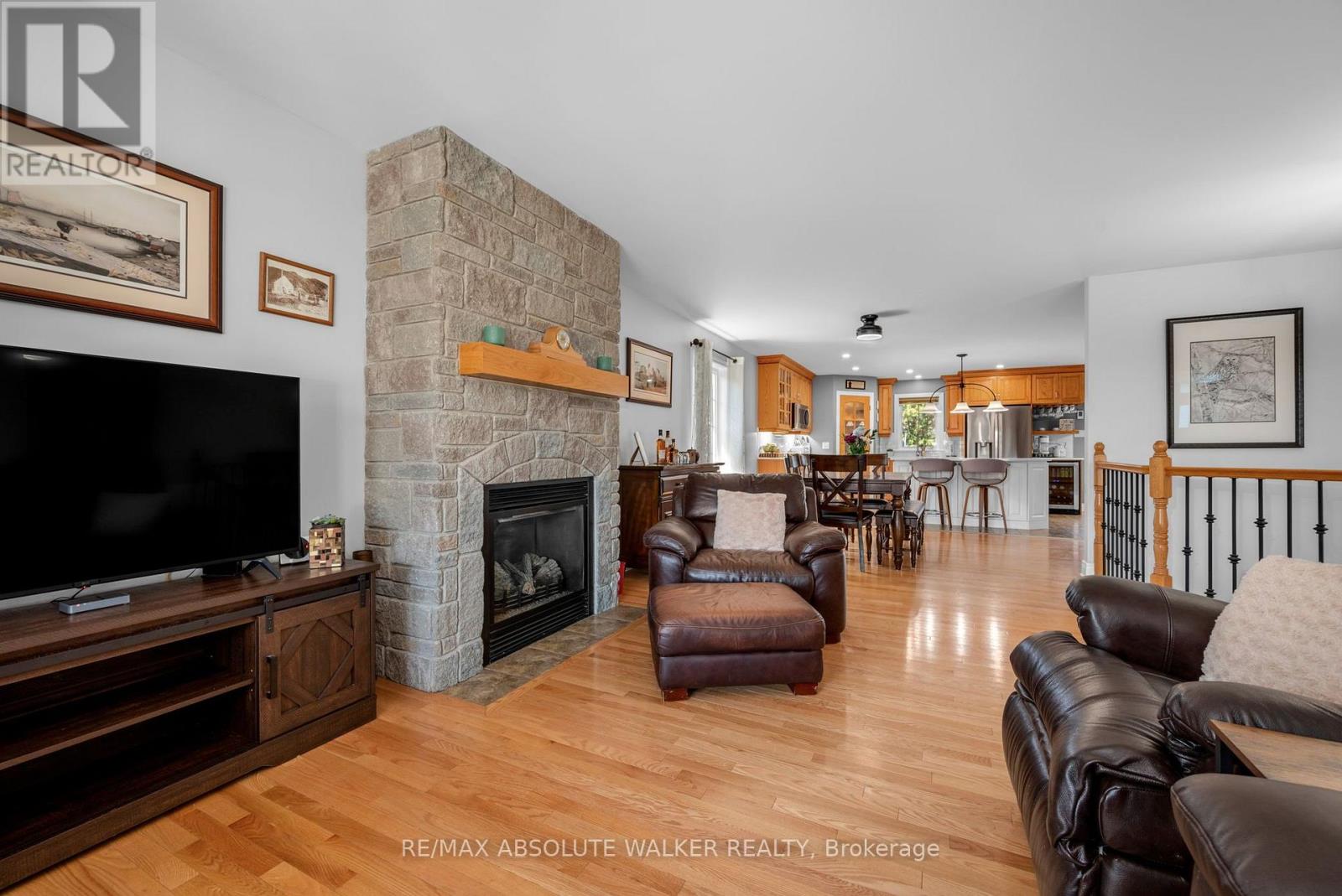 8 Settlement Lane, Russell, Ontario  K4R 0A4 - Photo 4 - X13537678