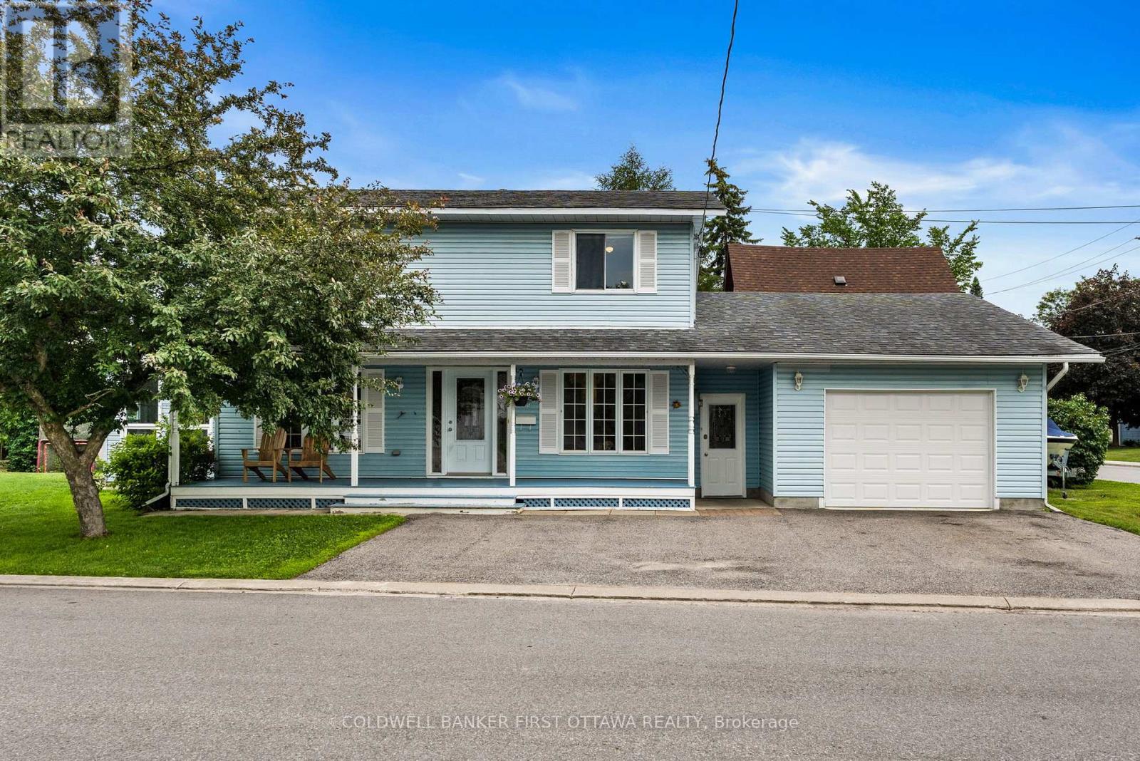 202 Miguel Street, Carleton Place, Ontario  K7C 1C5 - Photo 2 - X13537724