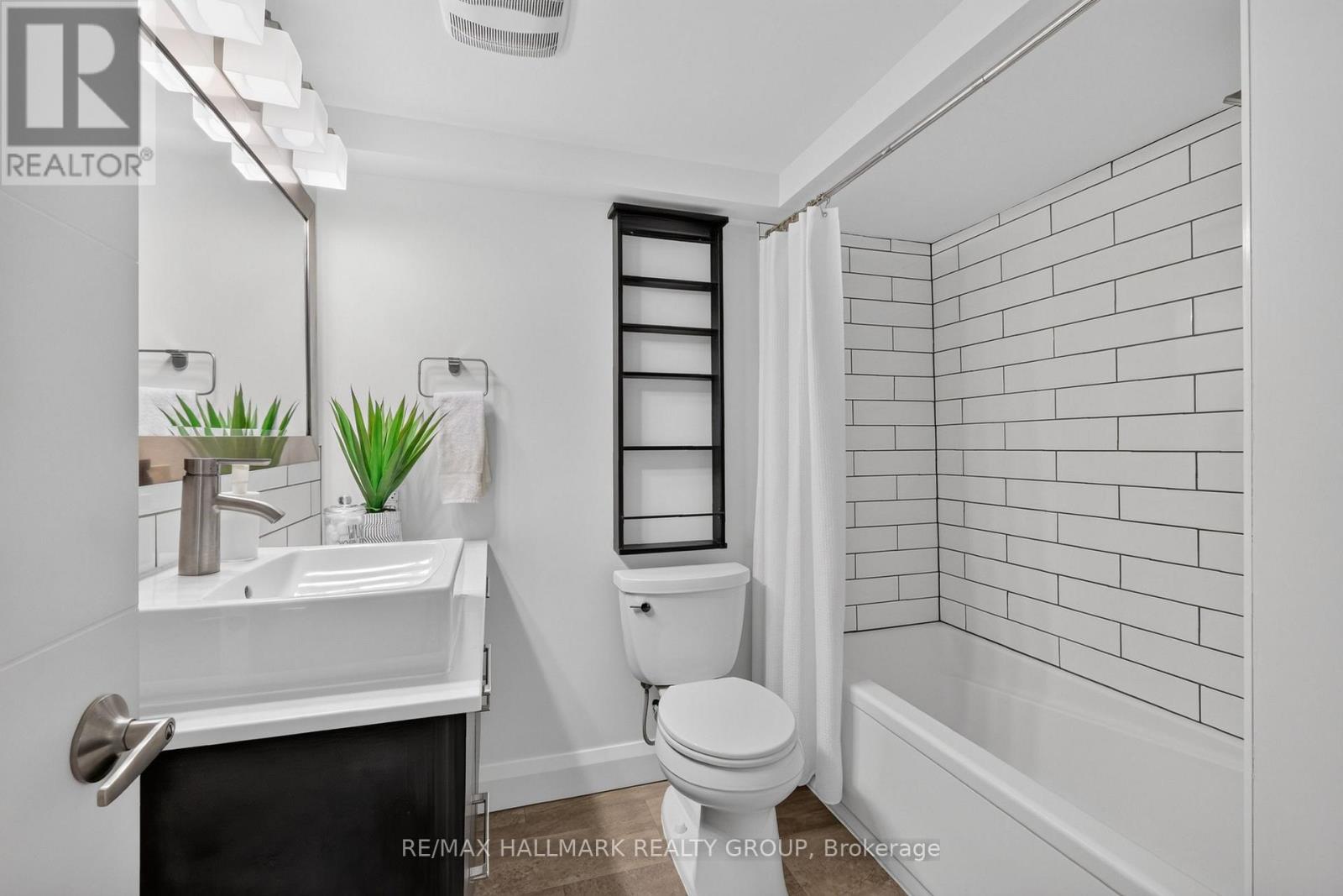 2160 Lambeth Walk, Ottawa, Ontario  K2C 1G1 - Photo 39 - X13537884