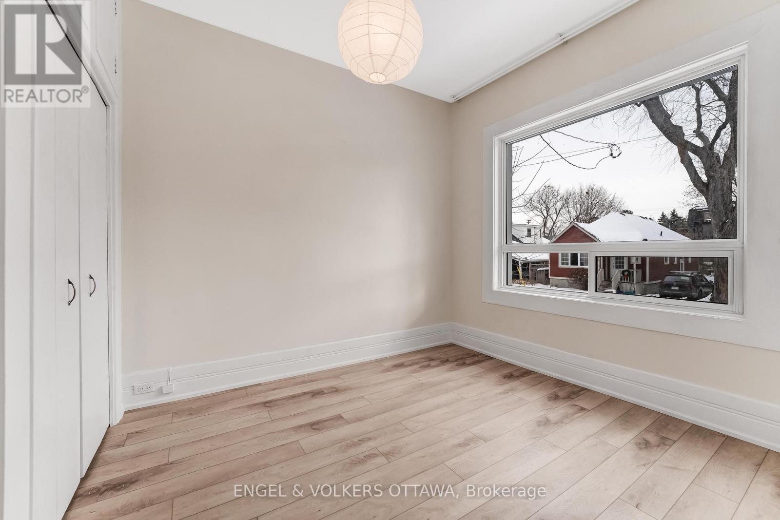 2 - 170 Ivy Crescent, Ottawa, Ontario  K1M 1X6 - Photo 4 - X13537886