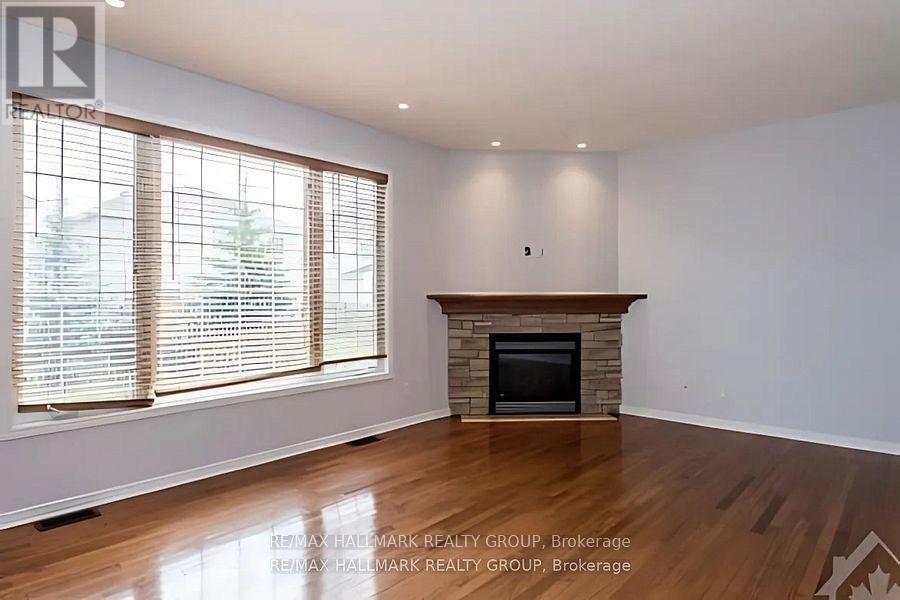 135 Stedman Street, Ottawa, Ontario  K1T 0B4 - Photo 11 - X13538416