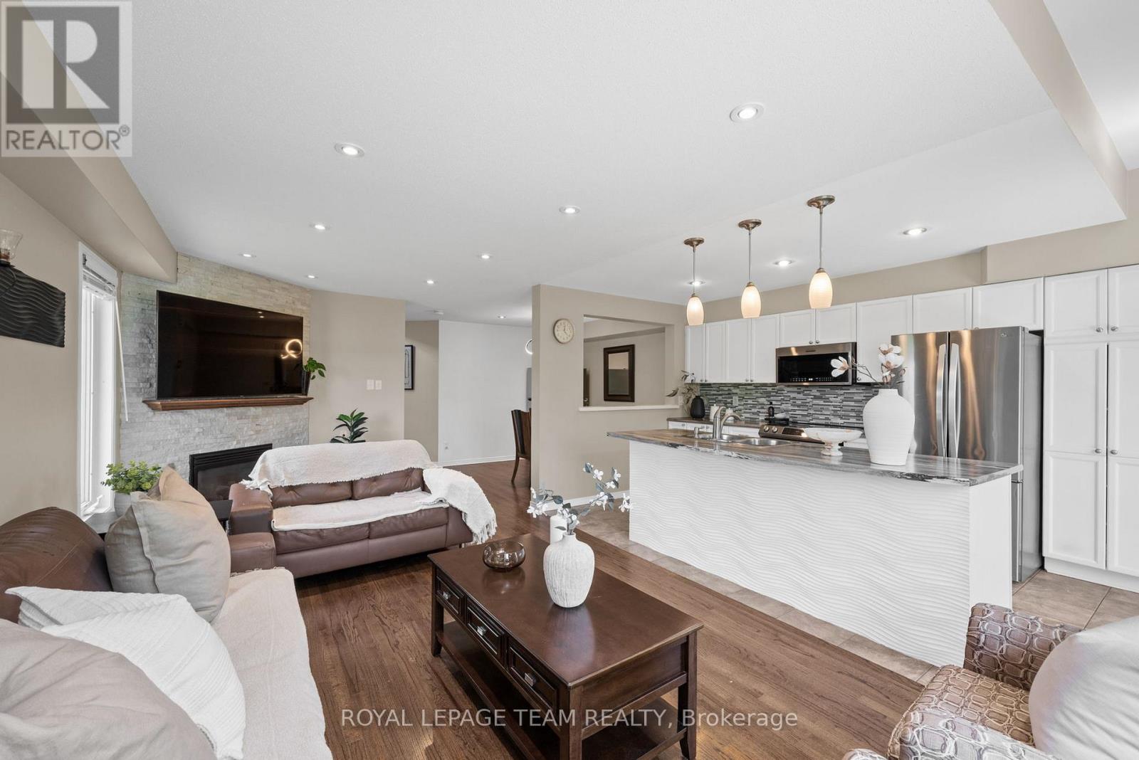 348 Brigitta Street, Ottawa, Ontario  K2S 0H9 - Photo 13 - X13538458