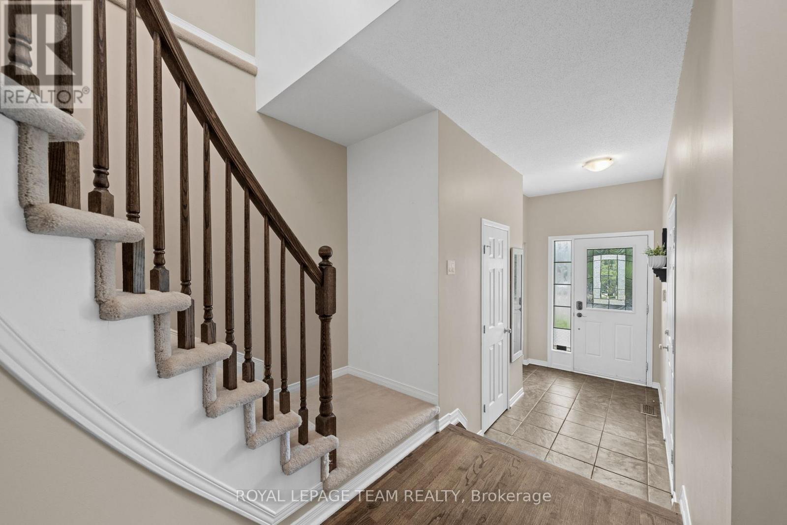 348 Brigitta Street, Ottawa, Ontario  K2S 0H9 - Photo 5 - X13538458