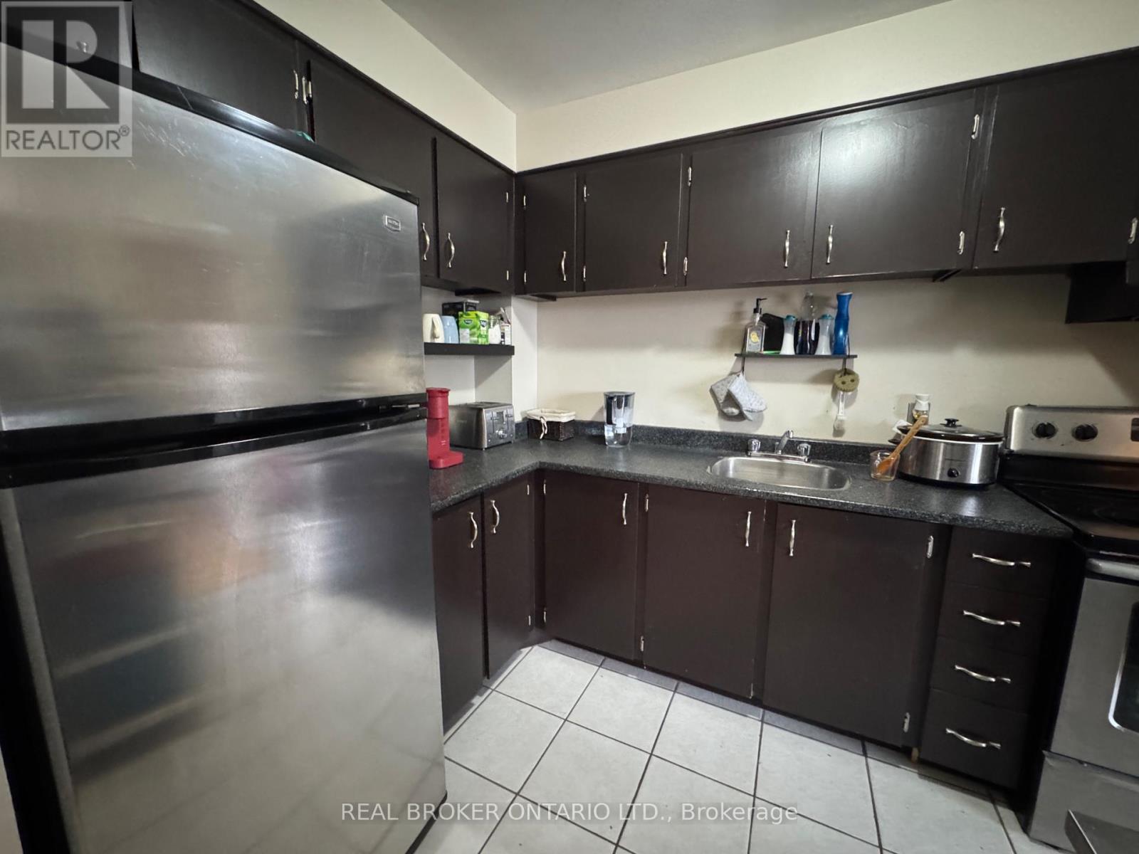 305 - 845 Kyle Court, Brockville, Ontario  K6V 6K7 - Photo 8 - X13538482