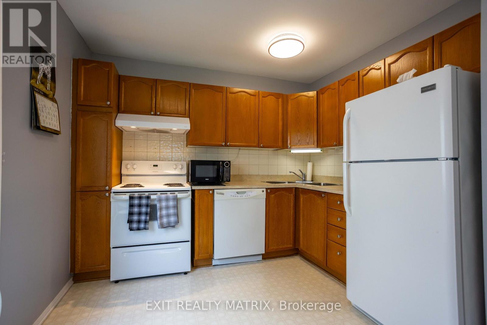1521 Briarfield Crescent, Ottawa, Ontario  K4A 1Z9 - Photo 10 - X13538530