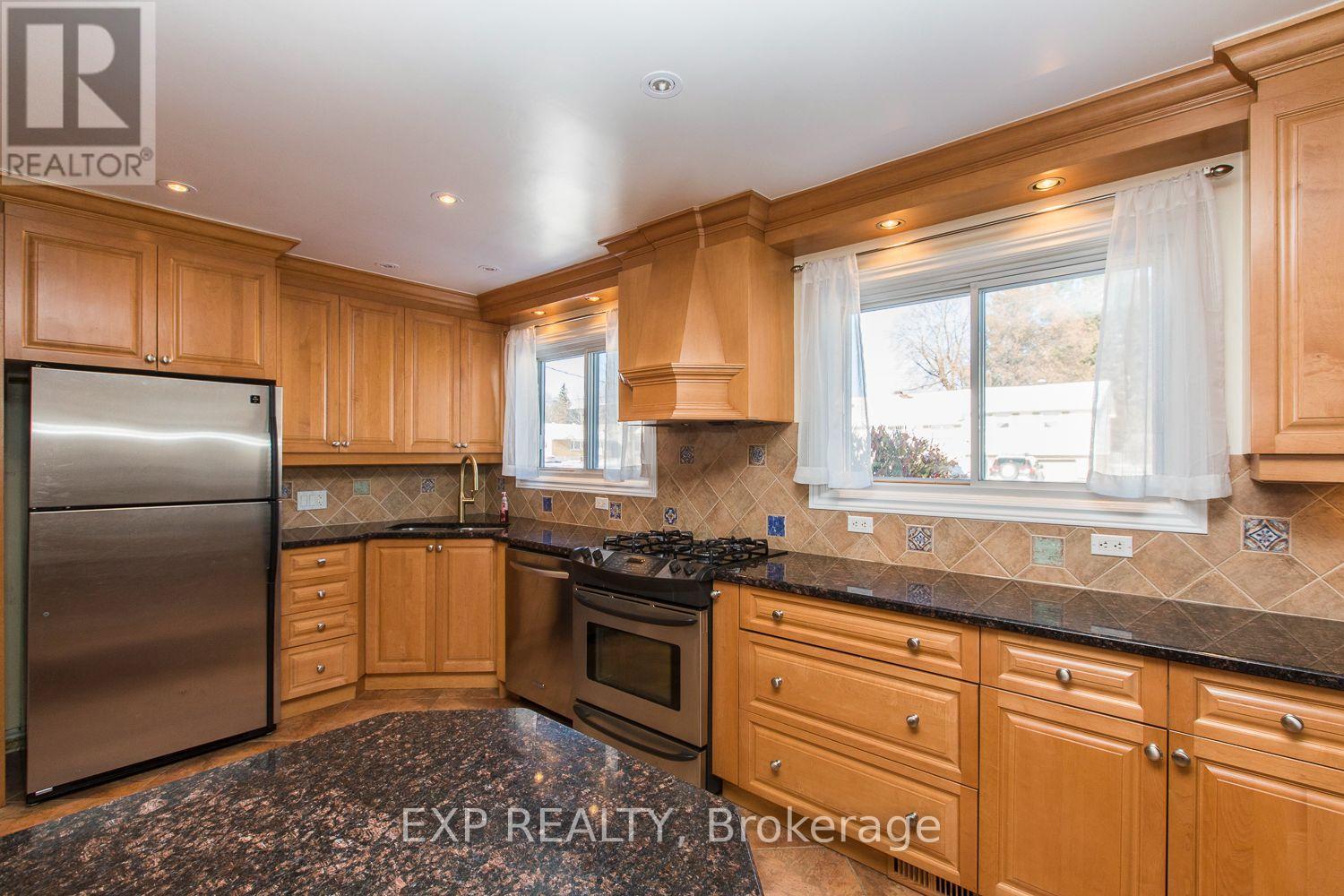 28 Appleford Street, Ottawa, Ontario  K1J 6T9 - Photo 10 - X13538794