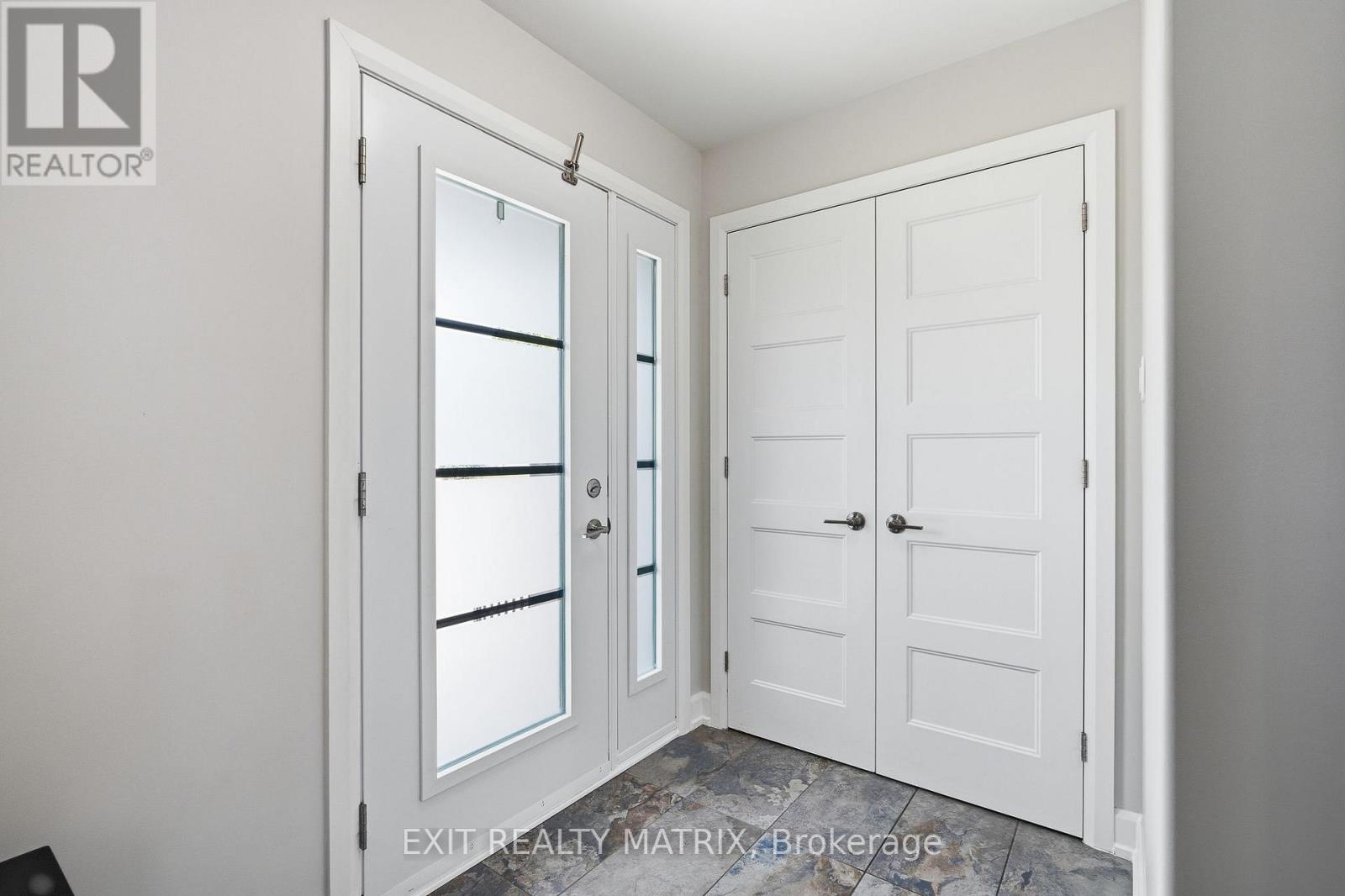 549 Marseille Street, Russell, Ontario  K0A 1W0 - Photo 4 - X13538796