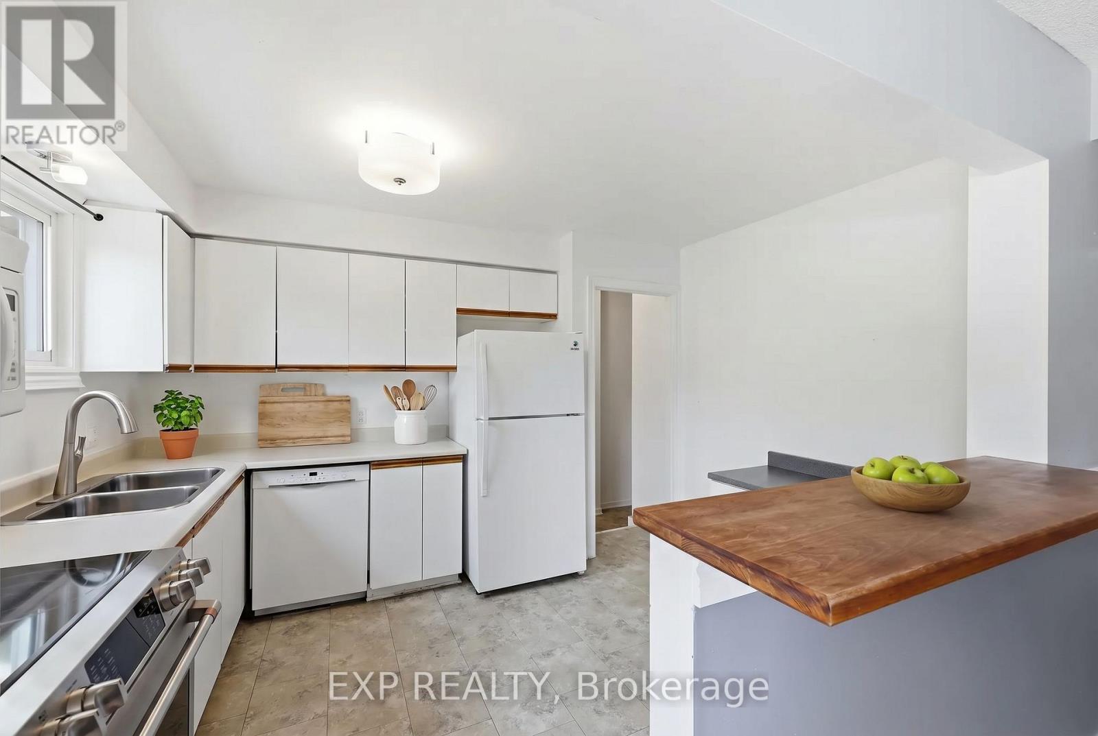 793 Littlestone Crescent, Kingston, Ontario  K7M 8L7 - Photo 8 - X13538828