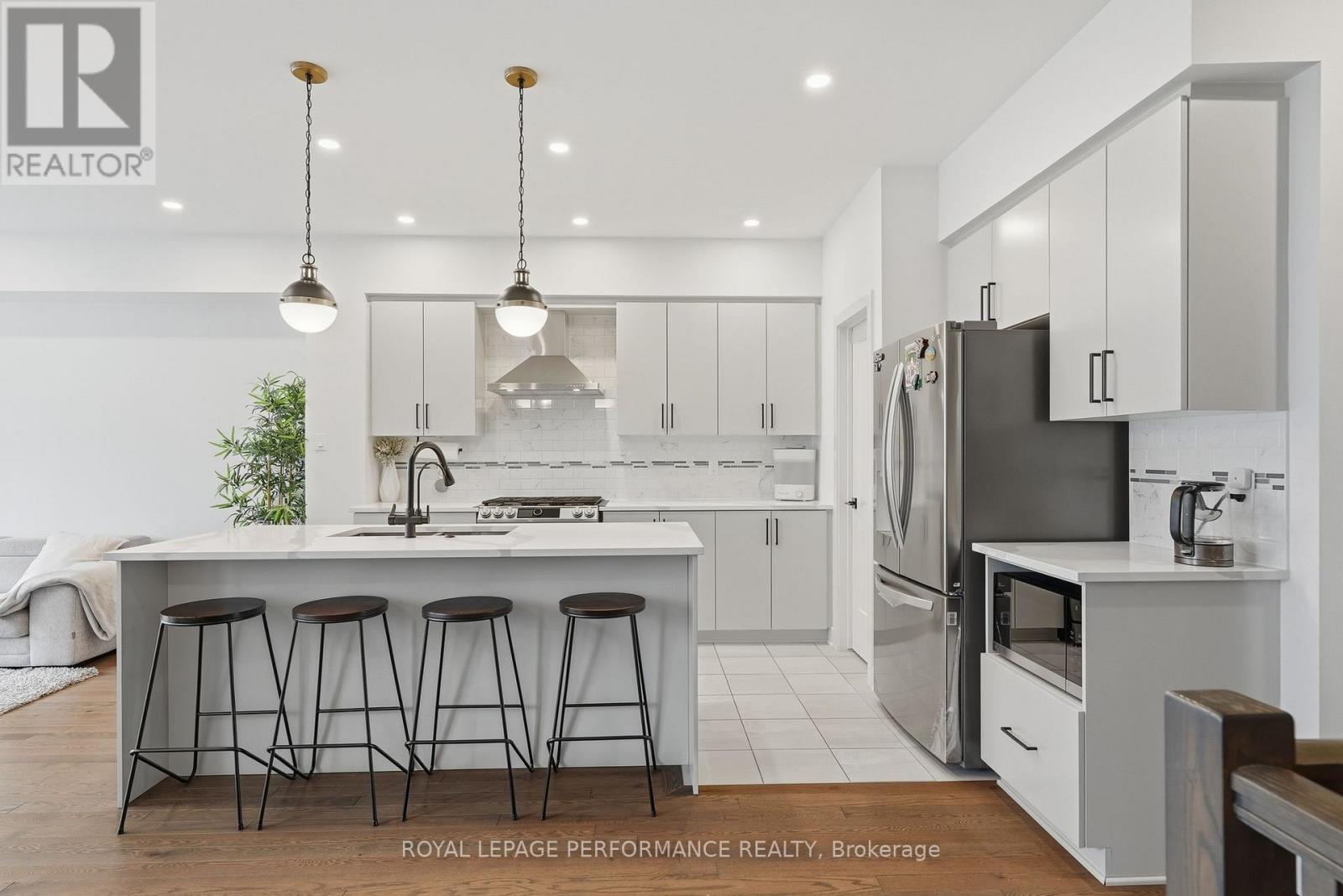 602 Cordelette Circle, Ottawa, Ontario  K1W 0P7 - Photo 6 - X13538846